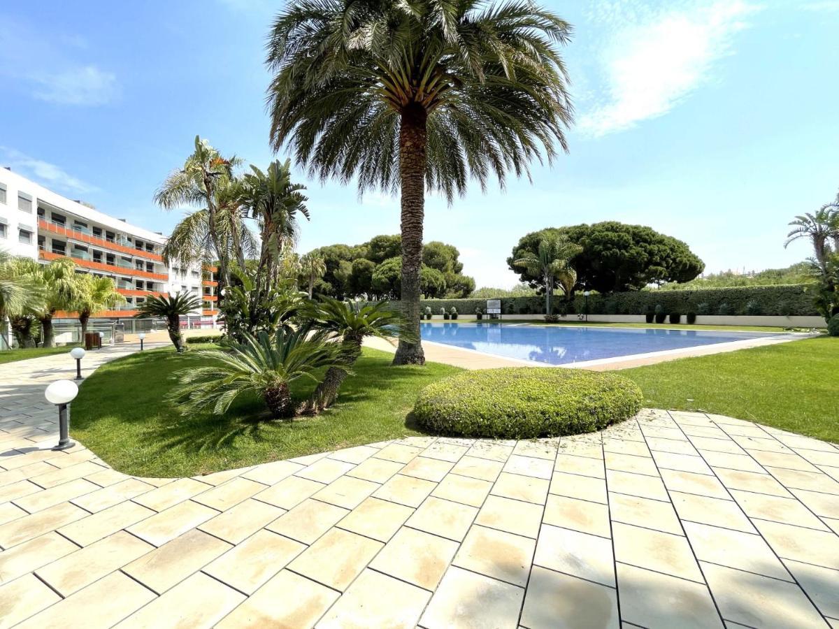 Luxurycambrils Resort&Spa Exteriér fotografie