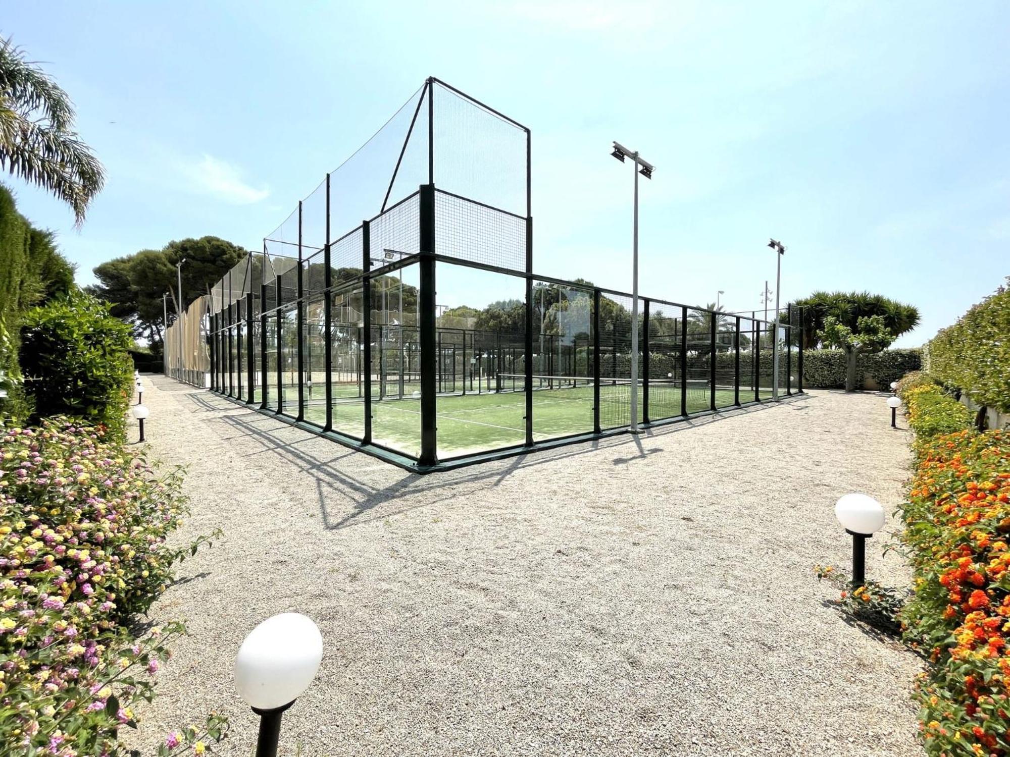 Luxurycambrils Resort&Spa Exteriér fotografie